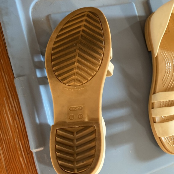 Crocs sandals - Picture 3 of 3